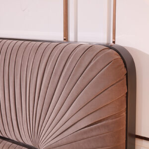 Duke Modern Grey Velvet & Black Gun Chrome EK Bedroom Set